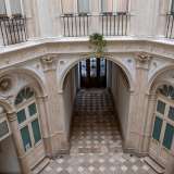 Raggiungiamo ora il piano ammezzato...